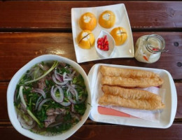 Pho Tung food