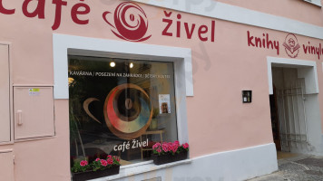 Café Živel food