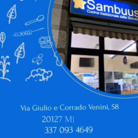 Sambuus Milano food