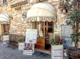 Trattoria Santucci outside