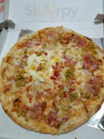 Bistro Pizza food