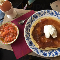 Café Sladkovský food