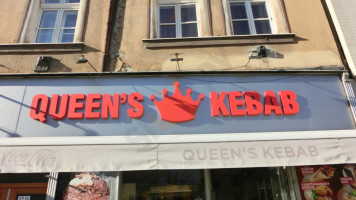 Queen's Kebab food