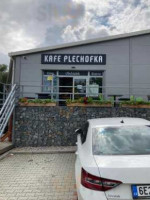 Kafe Plechofka outside