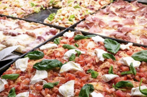 Alice Pizza Via Orefici food