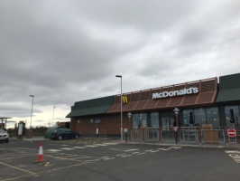 Mcdonalds outside