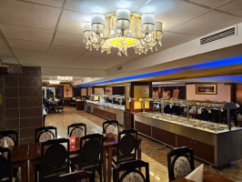 King Buffet inside