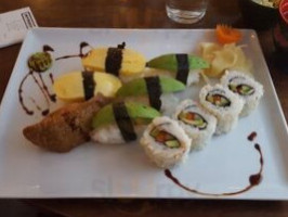 Shison Sushi food