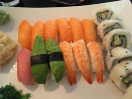 Sushi food