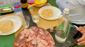 Borlengo! L'avamposto Dei Sapori Di Montagna food