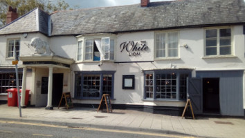 The White Lion food