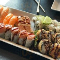 Thai Sushi For You food