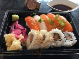 Reko Sushi Bowls food
