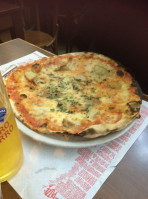 Pizzeria Formula 1 food