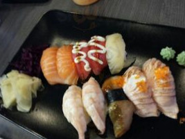 Edo Sushi food