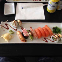 Sushi Kultur food