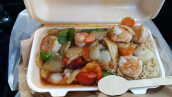 Oakham Chinese Takeaway food