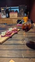 Crudo E Amarone Enocruderia food