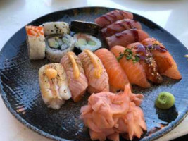 No 18 Sushi food