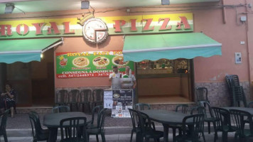 Pizzeria Royal Pizza food