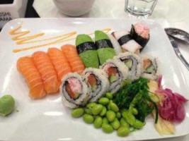 Sushi Yama food