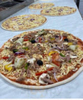 Pizzeria Valentino food