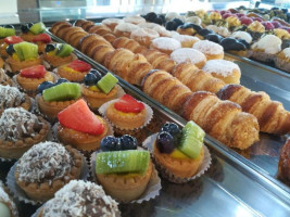 Pasticceria Caffetteria Le Prestige food