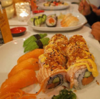 Sushi Jiang food