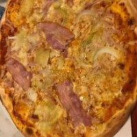 Vikarby Pizzeria food