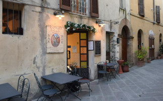 Trattoria L'angolo inside