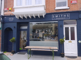 Smiths Coffee food