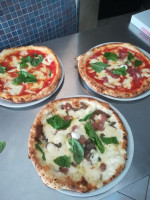 Pizzeria Da Mercede food