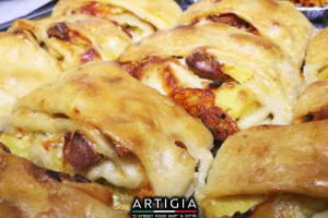 Artigia' Pizzeria Friggitoria Takawey food