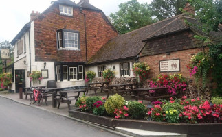 Black Horse Inn outside