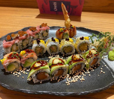 'osushi Japanese Experience food