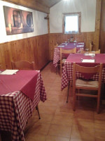 Trattoria La Baracchetta inside