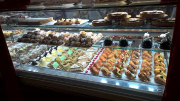 'u Monaco Pasticceria food