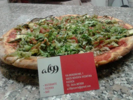 Al 99 Pizzeria food