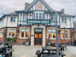 Sherwin Arms inside