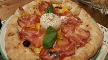 Pizzium Isola food