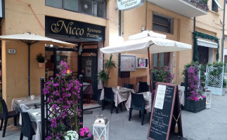 Pizzeria Da Nicco inside