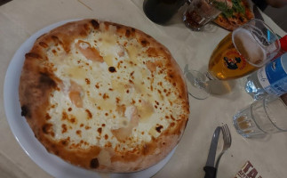 Bianco Pizzeria Con Cucina food