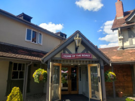 Toby Carvery Whitchurch outside