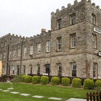 Heanton Court outside