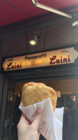 Panzerotti Luini food