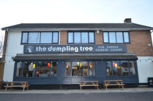 The Dumpling Tree outside