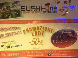 Sushi One Piacenza food