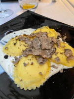 Life Del Tartufo food