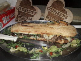 Giuseppe Pizzeria Pub food