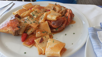 Usodimare Mino On The Beach food